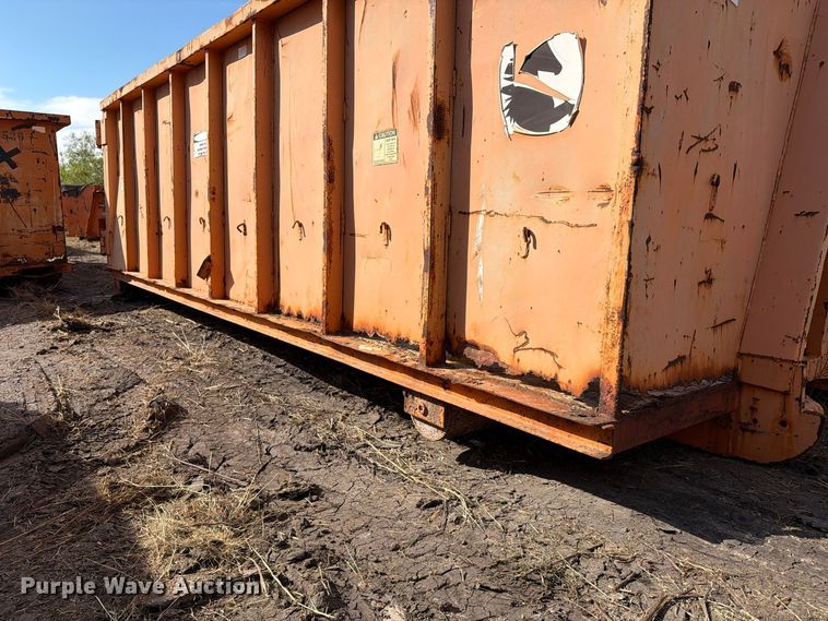 image for item DU1557 Roll-off container