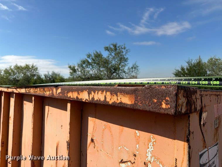image for item DU1557 Roll-off container