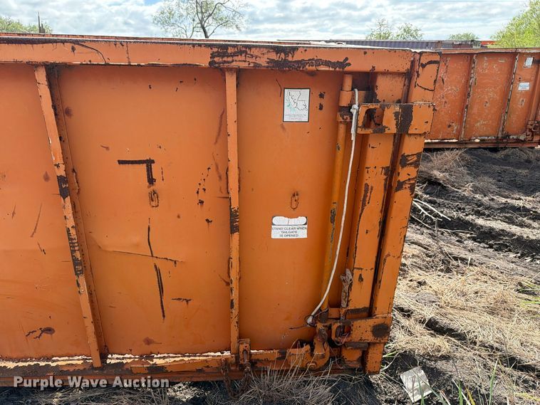 image for item DU1558 Roll-off container