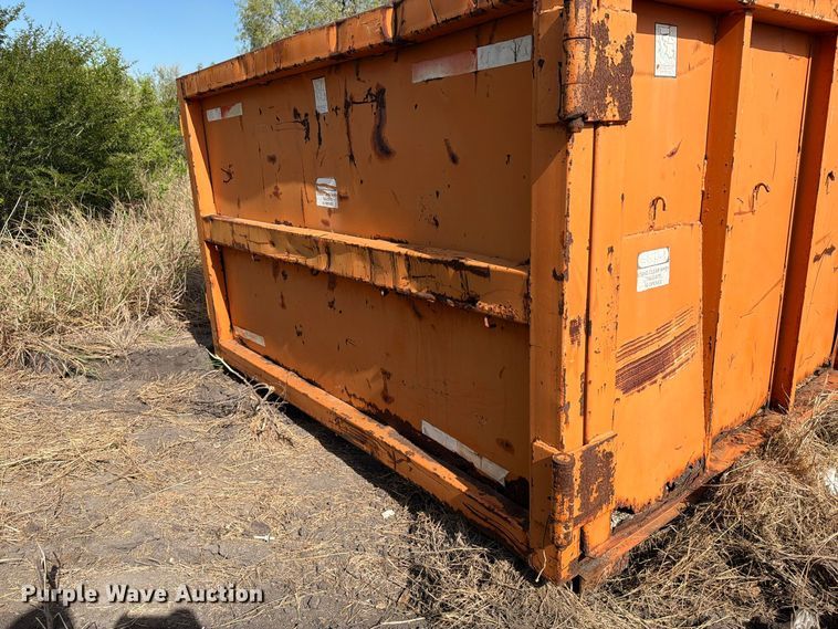 image for item DU1558 Roll-off container
