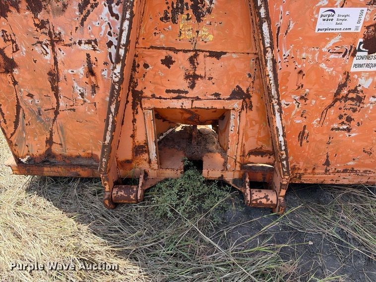 image for item DU1559 Roll-off container