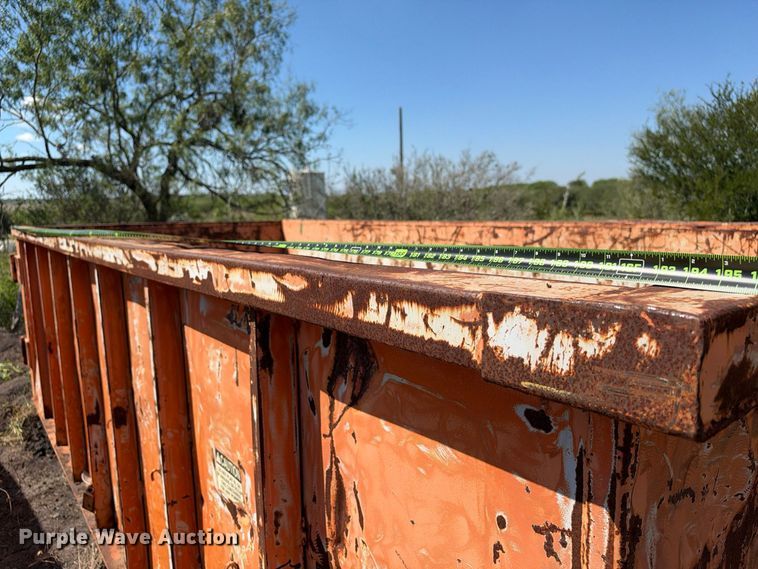 image for item DU1559 Roll-off container