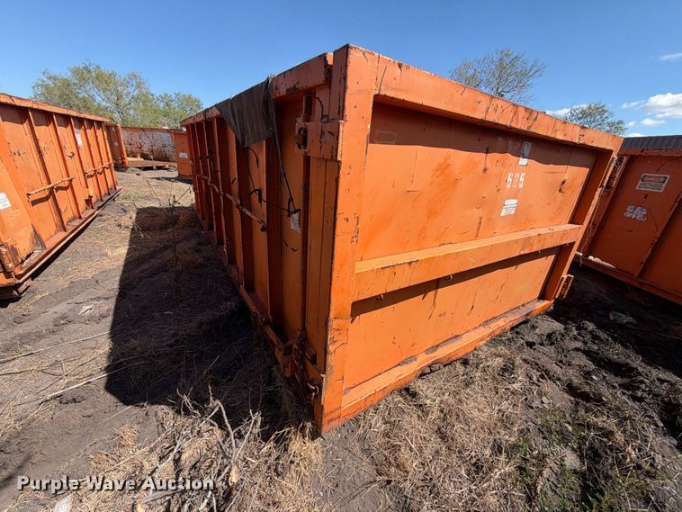 image for item DU1561 Roll-off container
