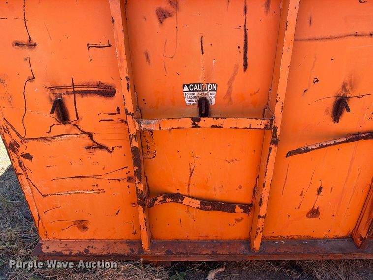 image for item DU1561 Roll-off container
