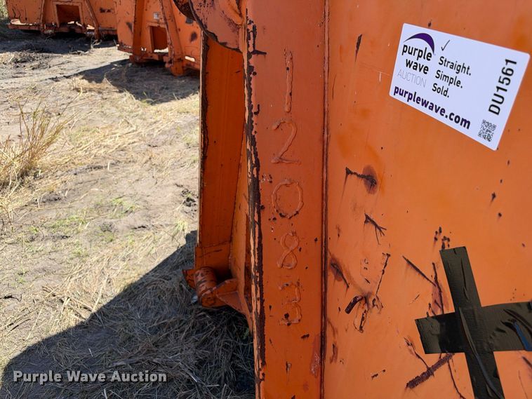 image for item DU1561 Roll-off container