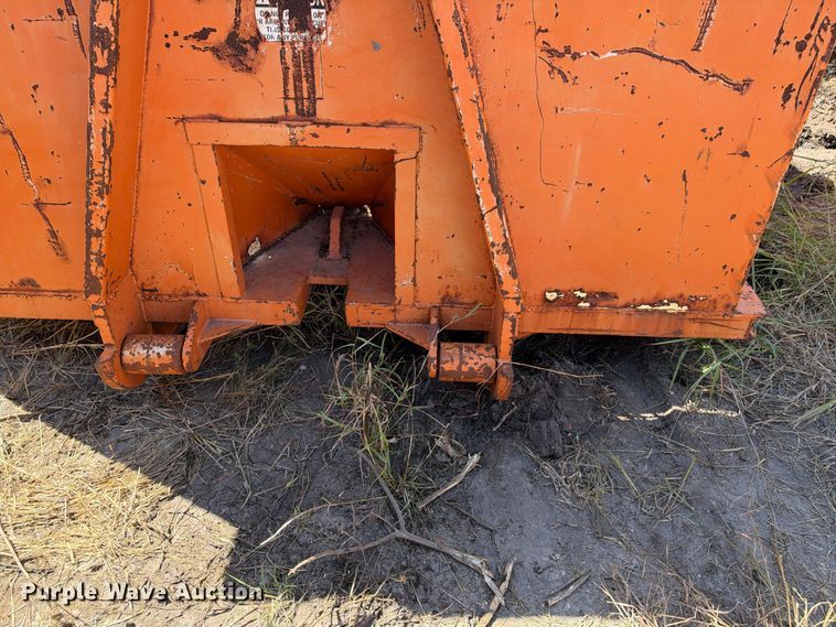 image for item DU1562 Roll-off container