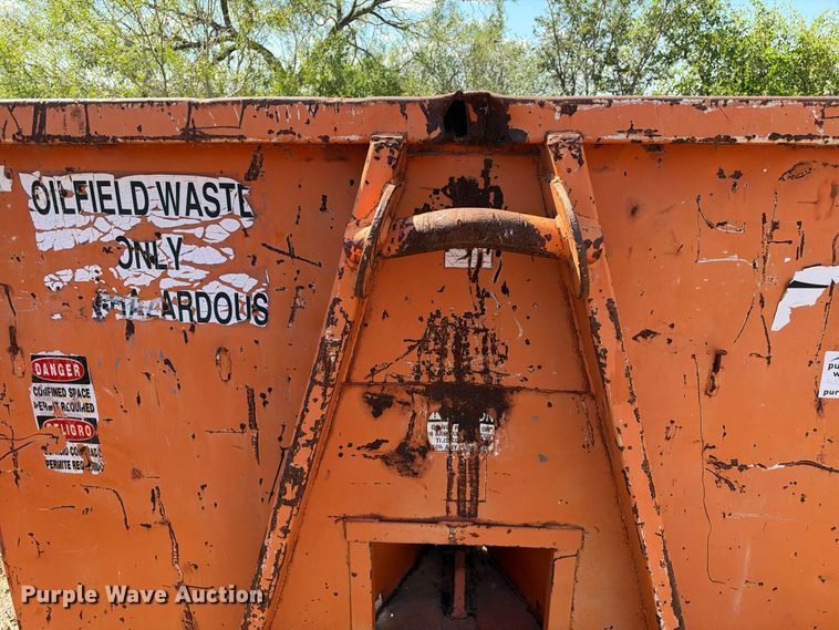 image for item DU1562 Roll-off container