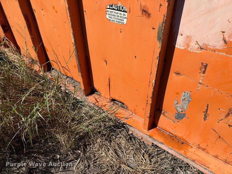 image for item DU1562 Roll-off container