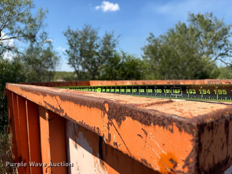 image for item DU1562 Roll-off container