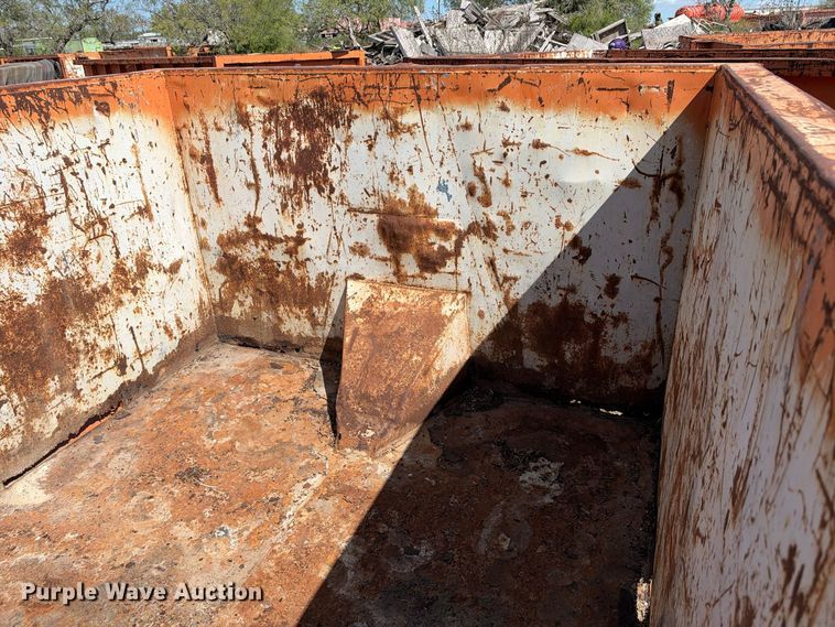 image for item DU1562 Roll-off container