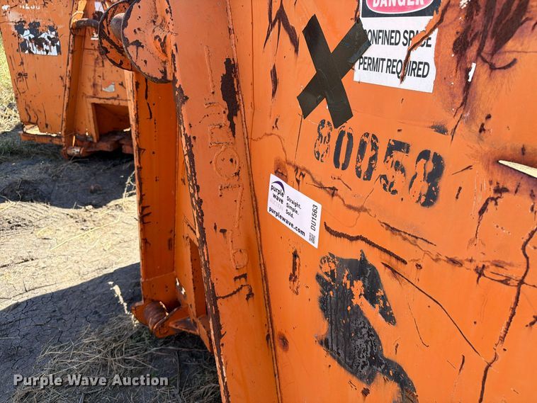 image for item DU1563 Roll-off Container