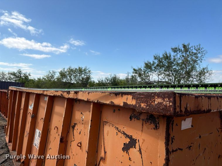 image for item DU1566 Roll-off container