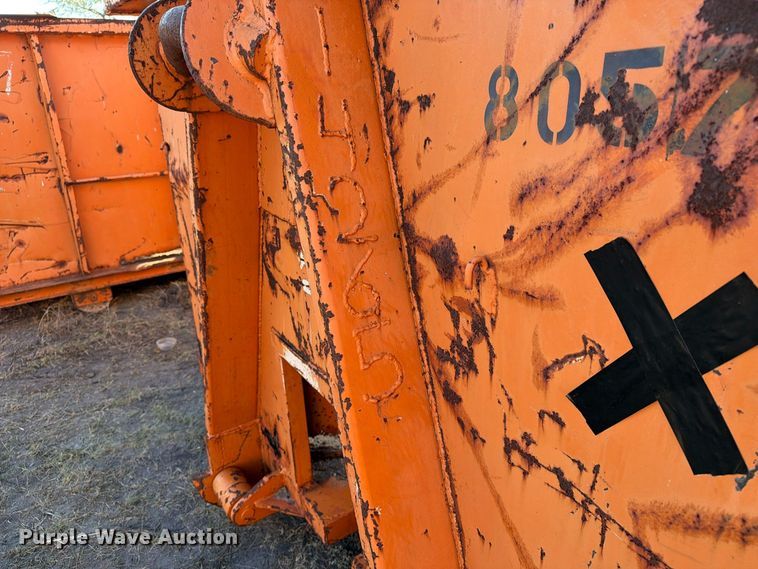 image for item DU1569 Roll-off container