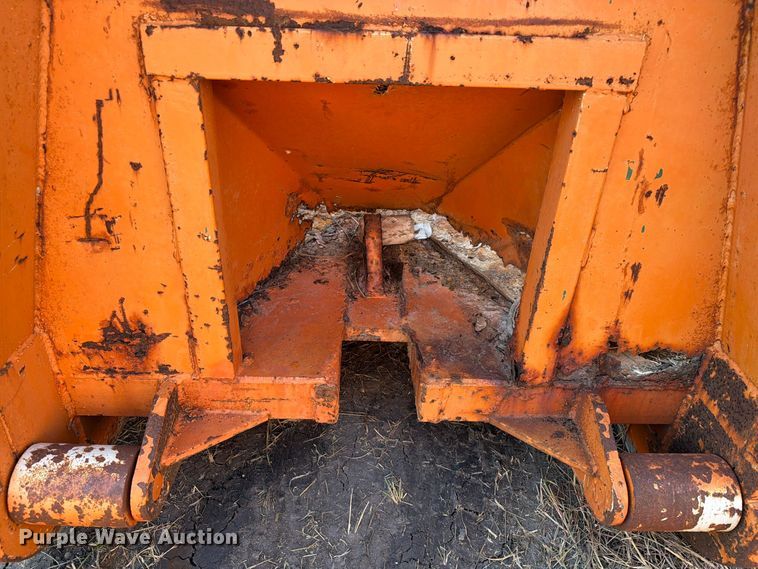 image for item DU1570 Roll-off container