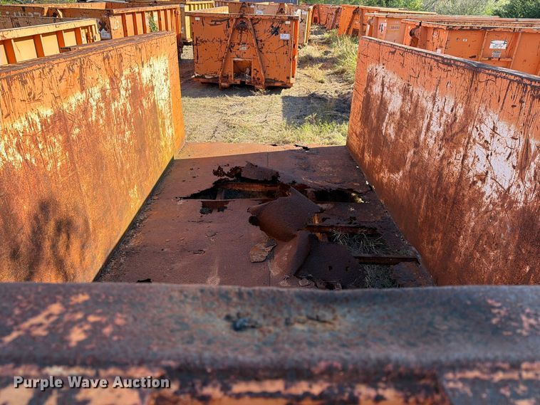 image for item DU1572 Roll-off container