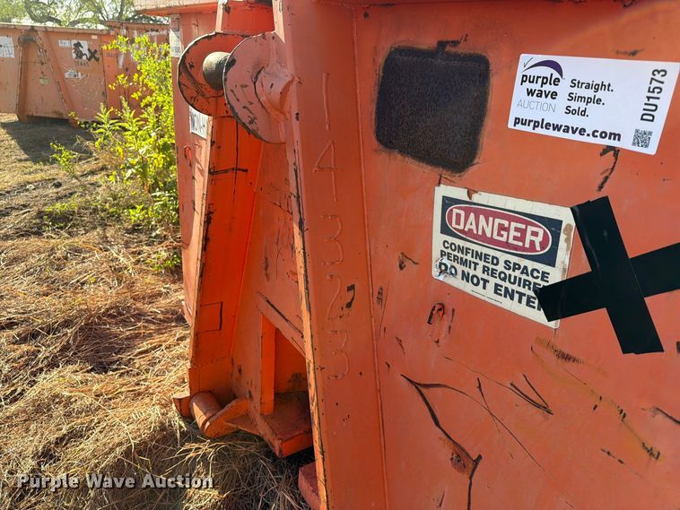 image for item DU1573 Roll-off container