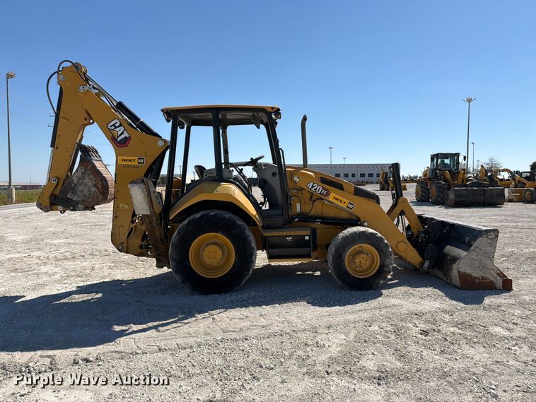 image for item DU1578 2022 Caterpillar 420 XE backhoe