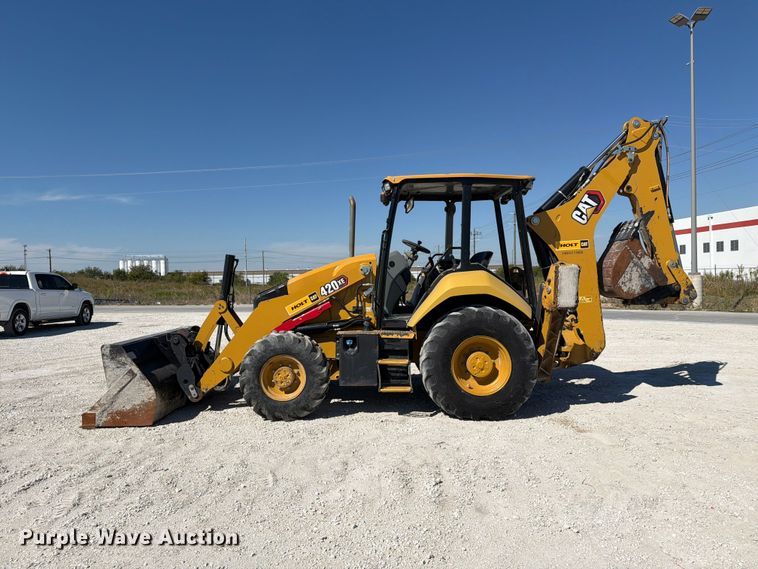 image for item DU1578 2022 Caterpillar 420 XE backhoe