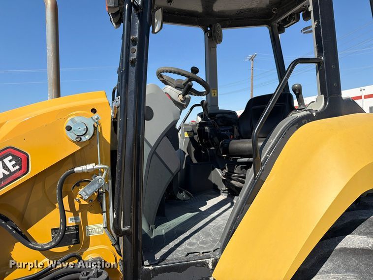 image for item DU1578 2022 Caterpillar 420 XE backhoe