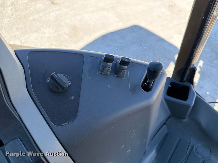 image for item DU1578 2022 Caterpillar 420 XE backhoe