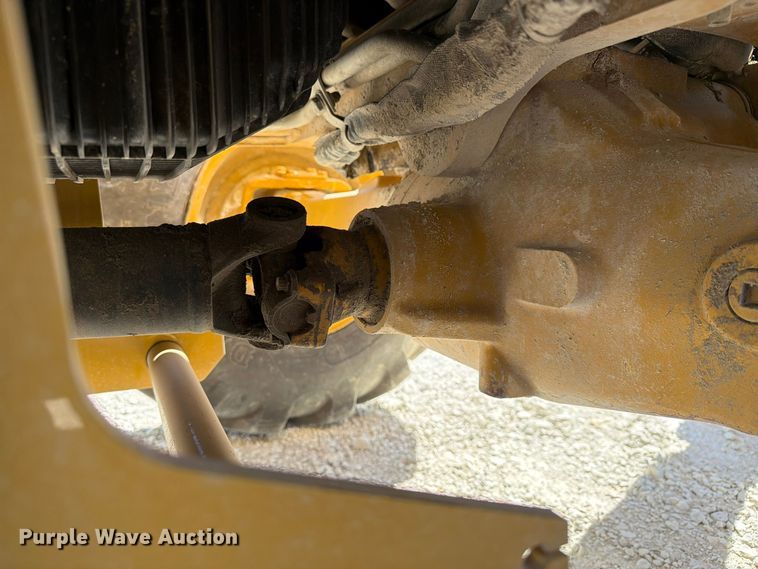 image for item DU1578 2022 Caterpillar 420 XE backhoe