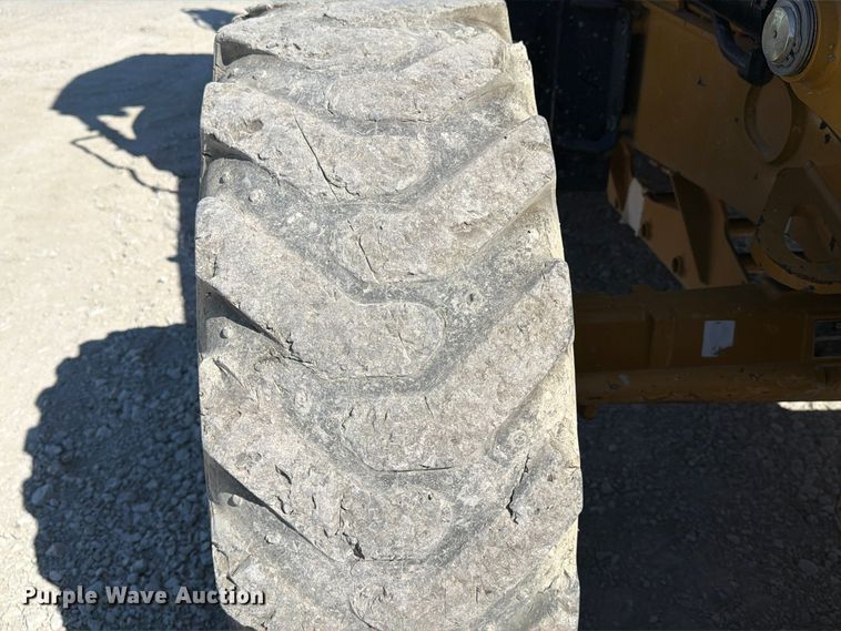 image for item DU1578 2022 Caterpillar 420 XE backhoe