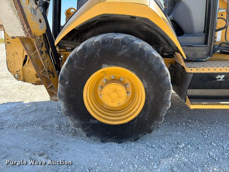 image for item DU1578 2022 Caterpillar 420 XE backhoe