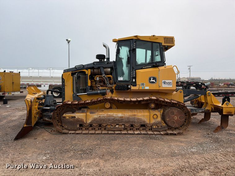 image for item DU1579 2017 John Deere 850K WLT dozer
