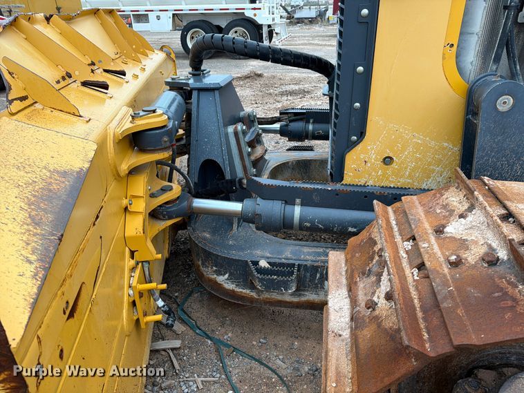 image for item DU1579 2017 John Deere 850K WLT dozer