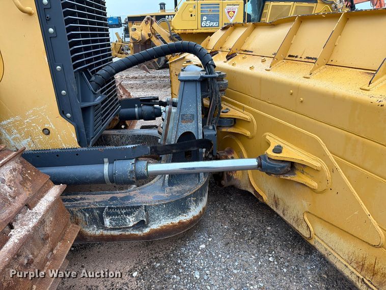 image for item DU1579 2017 John Deere 850K WLT dozer