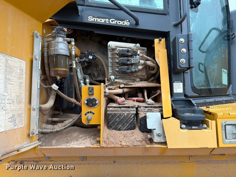 image for item DU1579 2017 John Deere 850K WLT dozer