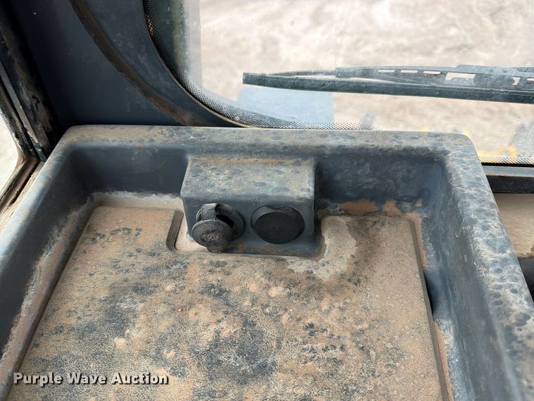 image for item DU1579 2017 John Deere 850K WLT dozer