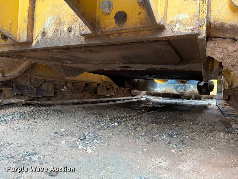 image for item DU1579 2017 John Deere 850K WLT dozer