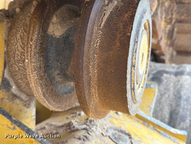 image for item DU1579 2017 John Deere 850K WLT dozer