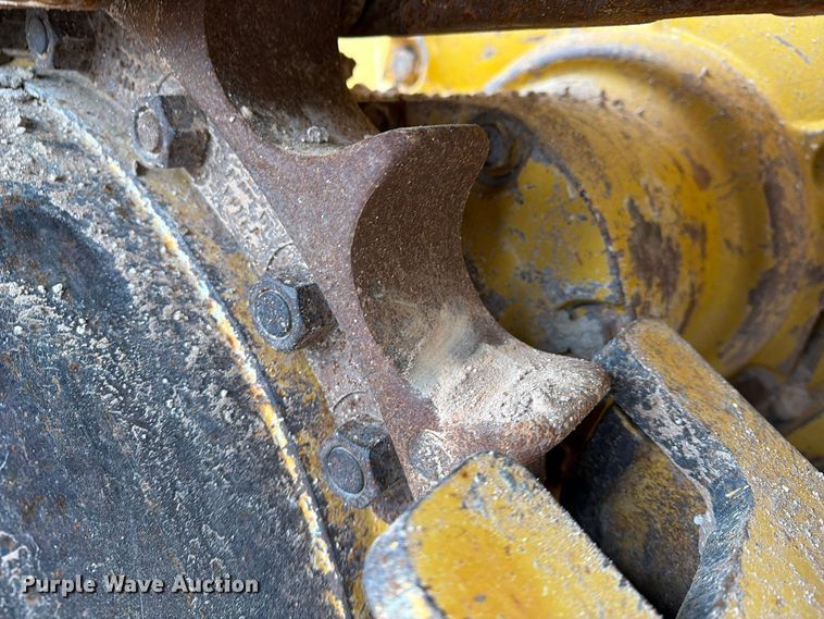 image for item DU1579 2017 John Deere 850K WLT dozer