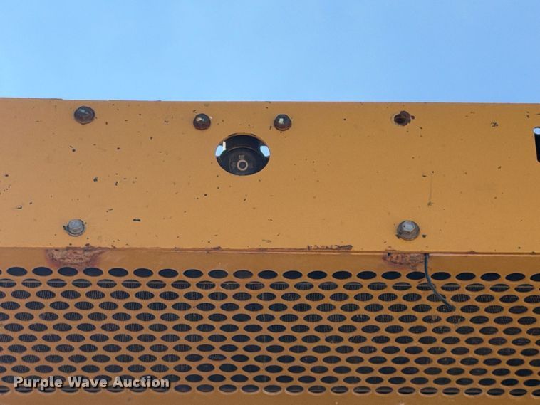 image for item DU1580 2017 Caterpillar D8T dozer