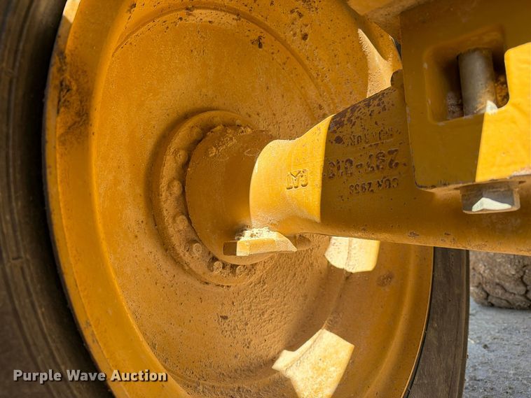 image for item DU1581 2014 Caterpillar 924K wheel loader