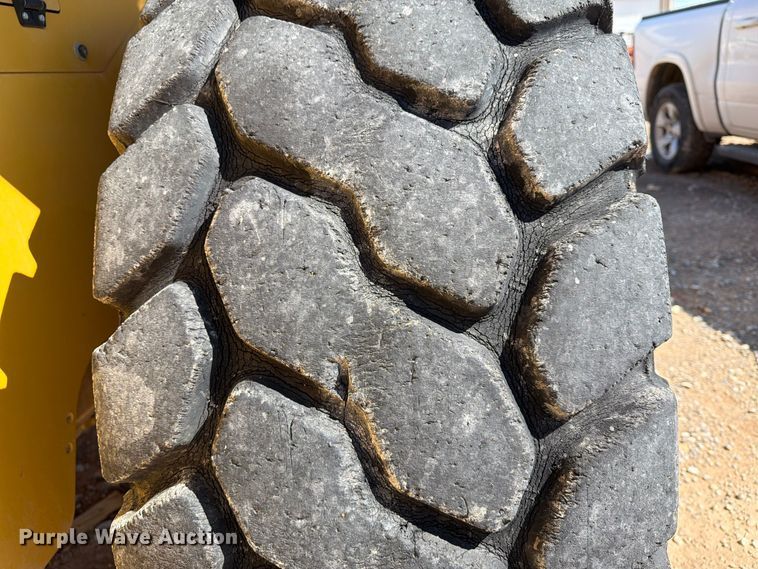 image for item DU1581 2014 Caterpillar 924K wheel loader