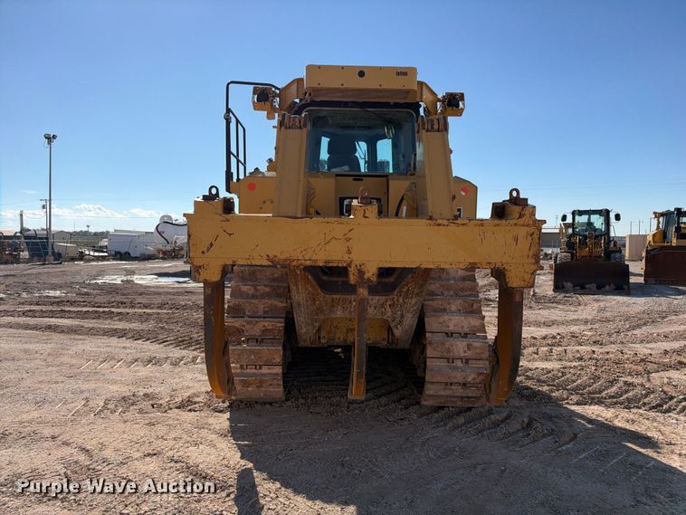 image for item DU1582 2015 Caterpillar D8T dozer