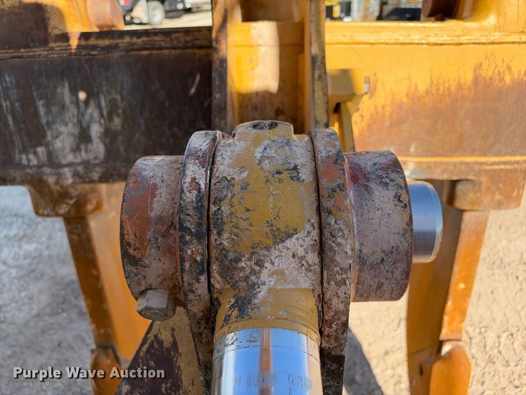 image for item DU1582 2015 Caterpillar D8T dozer