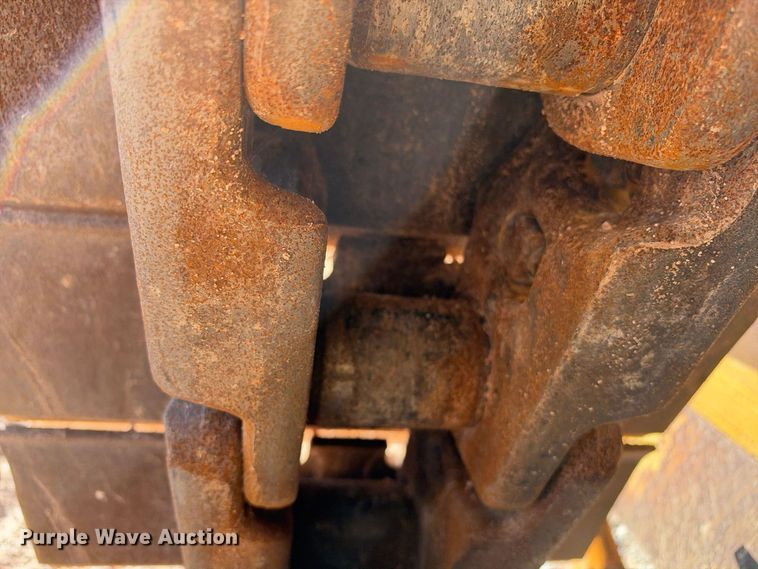 image for item DU1582 2015 Caterpillar D8T dozer