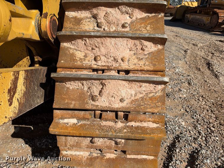image for item DU1582 2015 Caterpillar D8T dozer