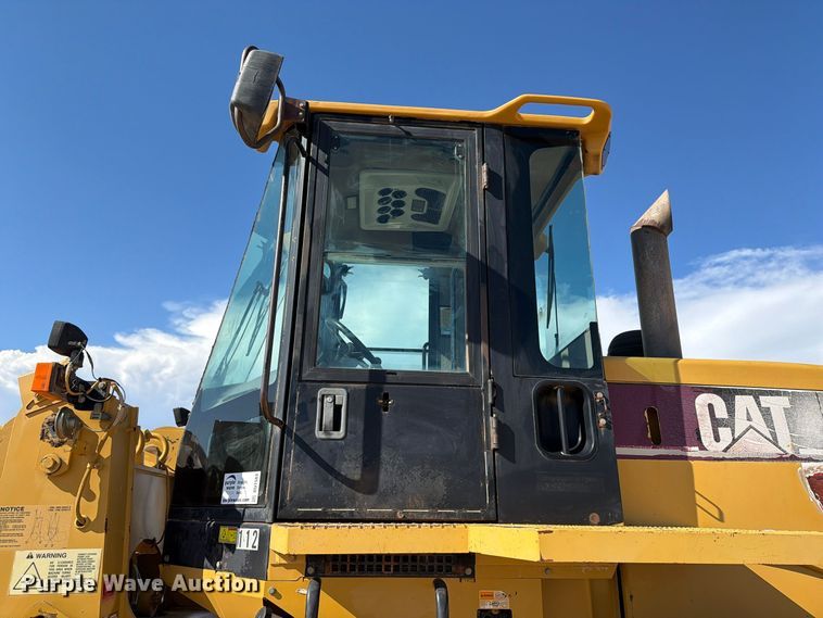 image for item DU1583 2004 Caterpillar 938G wheel loader