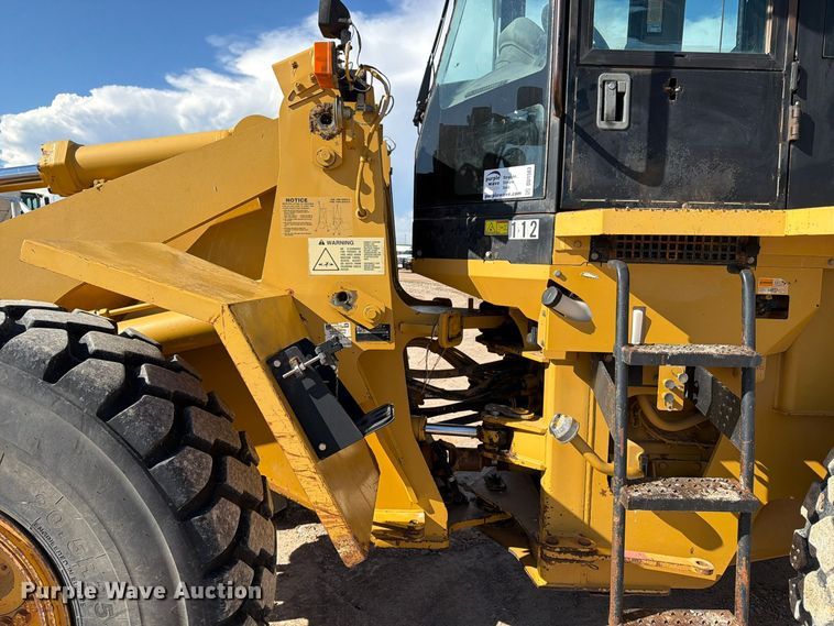 image for item DU1583 2004 Caterpillar 938G wheel loader