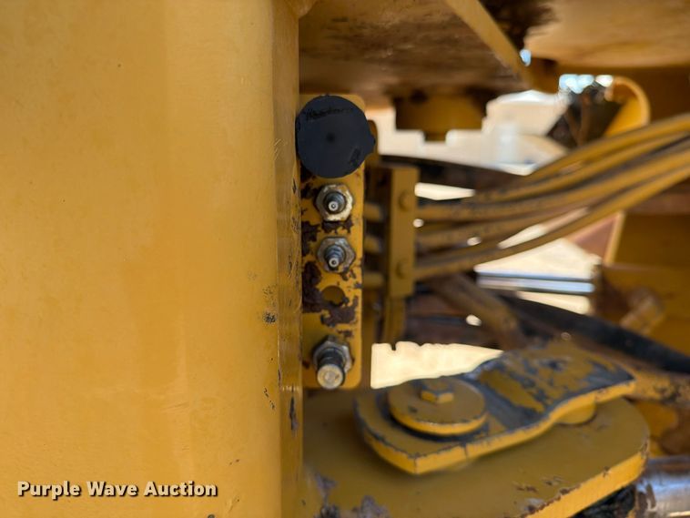 image for item DU1583 2004 Caterpillar 938G wheel loader