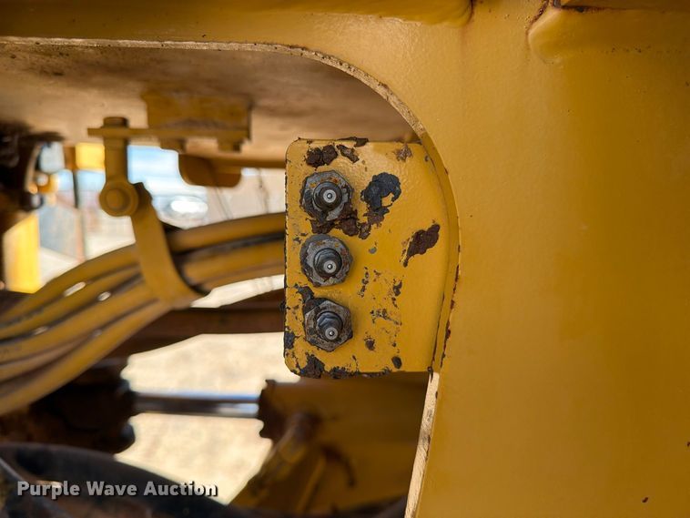 image for item DU1583 2004 Caterpillar 938G wheel loader