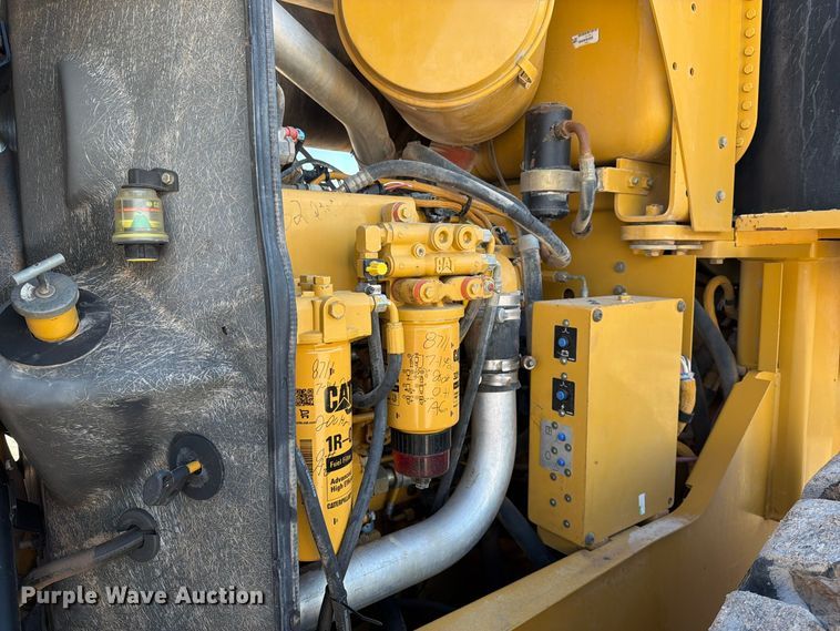 image for item DU1583 2004 Caterpillar 938G wheel loader