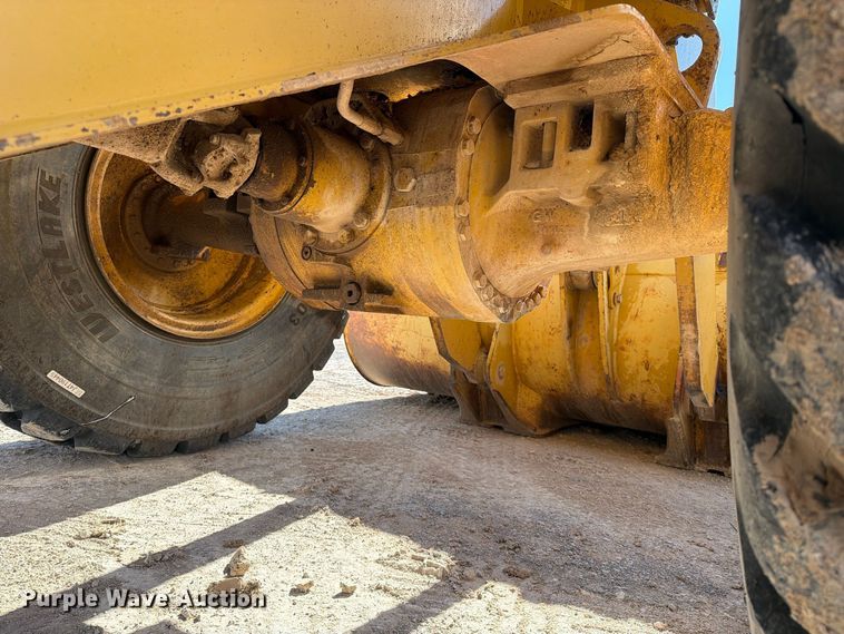 image for item DU1583 2004 Caterpillar 938G wheel loader