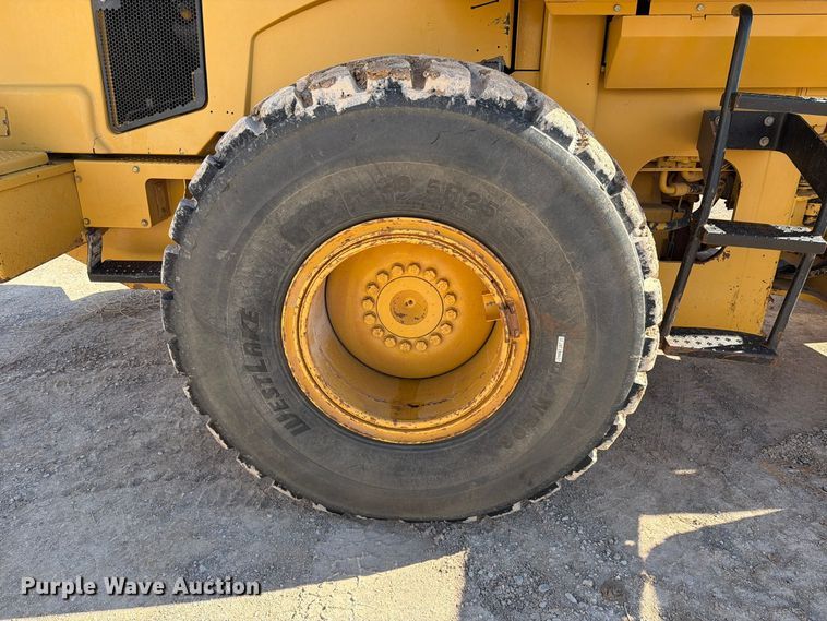 image for item DU1583 2004 Caterpillar 938G wheel loader