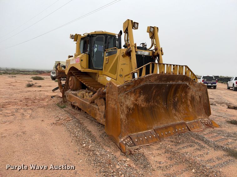 image for item DU1586 2008 Caterpillar D8T dozer